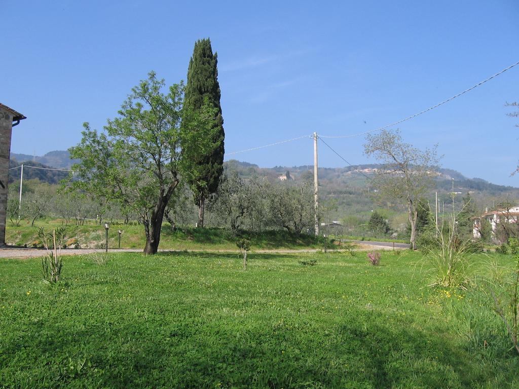 Casa Il Ponte Appartement Chianni Kamer foto