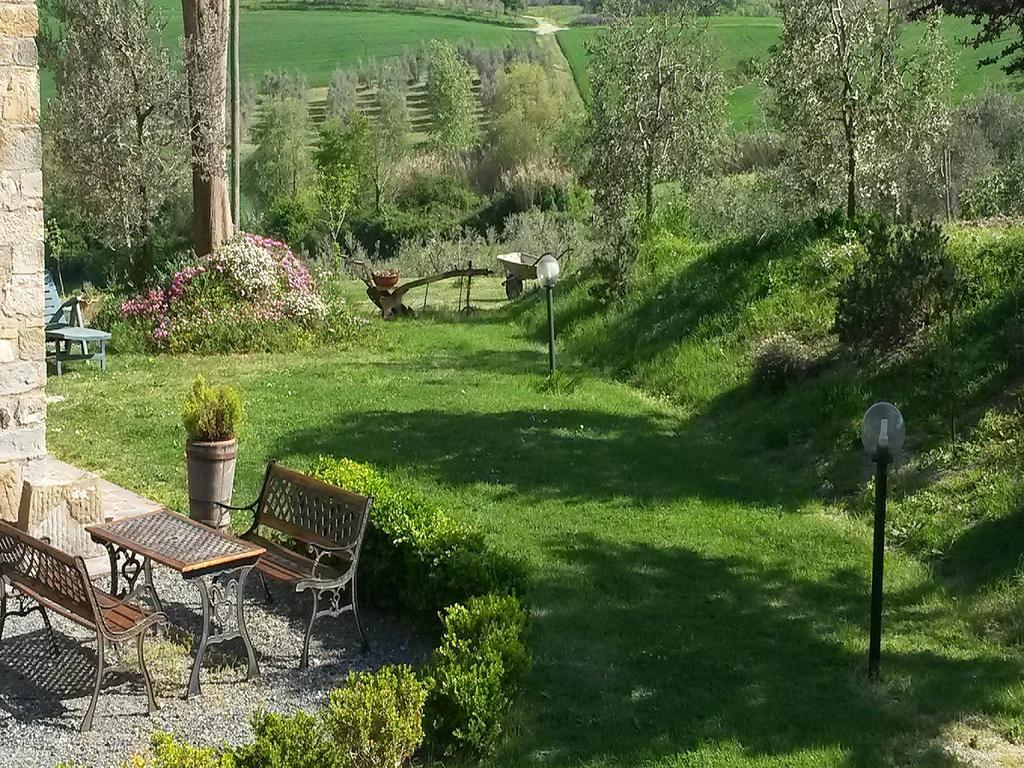 Casa Il Ponte Appartement Chianni Buitenkant foto